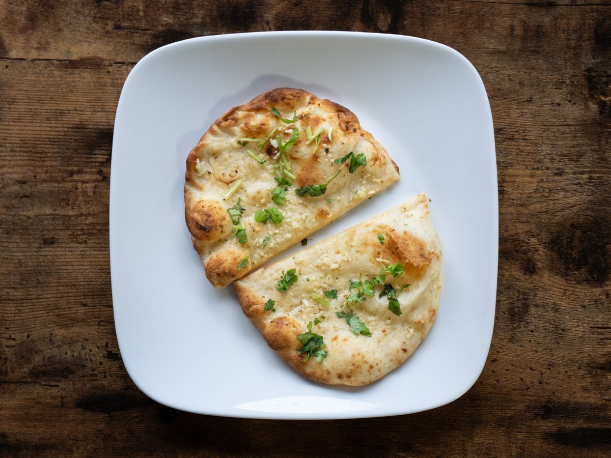 Restaurant-Style Garlic Naan